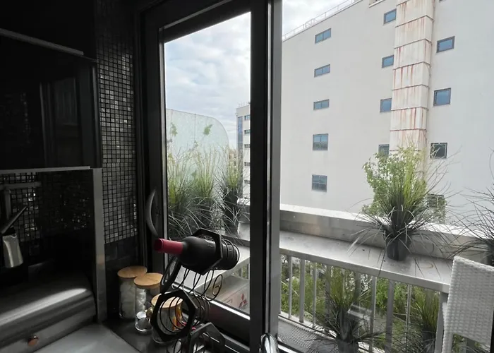 Joia - Moisant Apartment Paris
