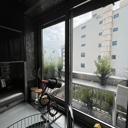 Joia - Moisant Apartment Paris